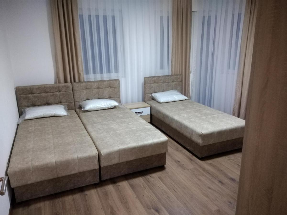 Vila Centar Mb Panzió Sjenica Kültér fotó