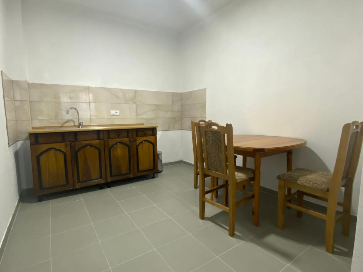 Vila Centar Mb Panzió Sjenica Kültér fotó