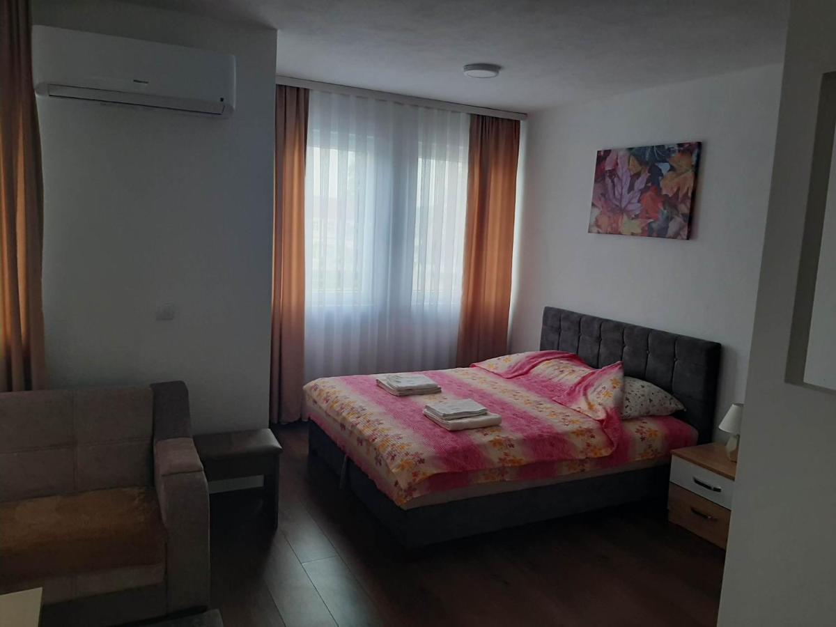 Vila Centar Mb Panzió Sjenica Kültér fotó